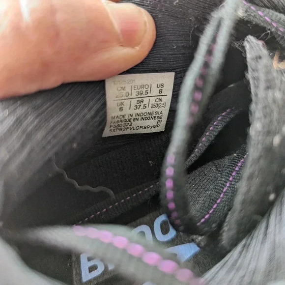 Asics Gel Nimbus -24 - Picture 7 of 9